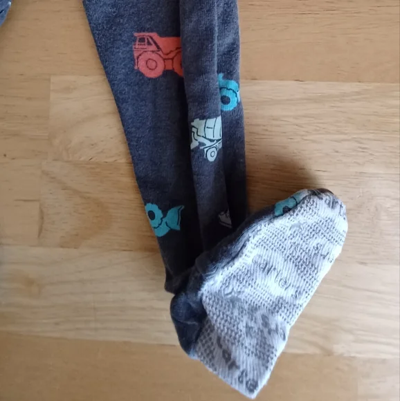 3 Pack Carter's PJs 12 M - Picture 8 of 9